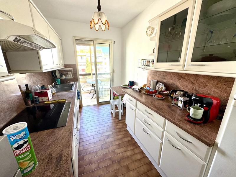 Appartement - 84 m² - 3 pièces