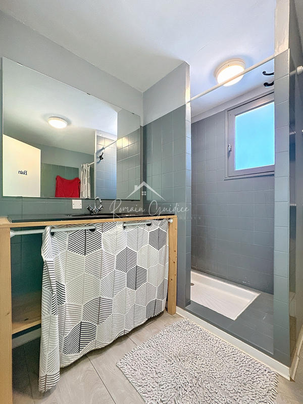 Maison - 136 m² - 6 pièces