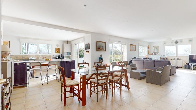 Viager - Maison - 185 m² - 7 pièces