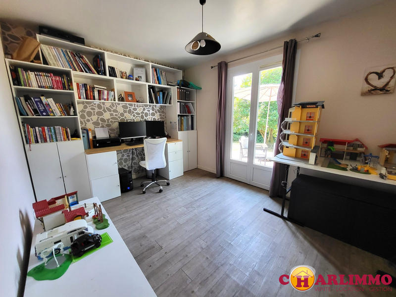 Maison traditionnelle - 117 m² - 5 pièces