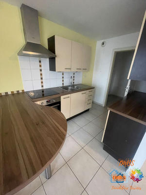 Appartement - 83 m² - 3 pièces