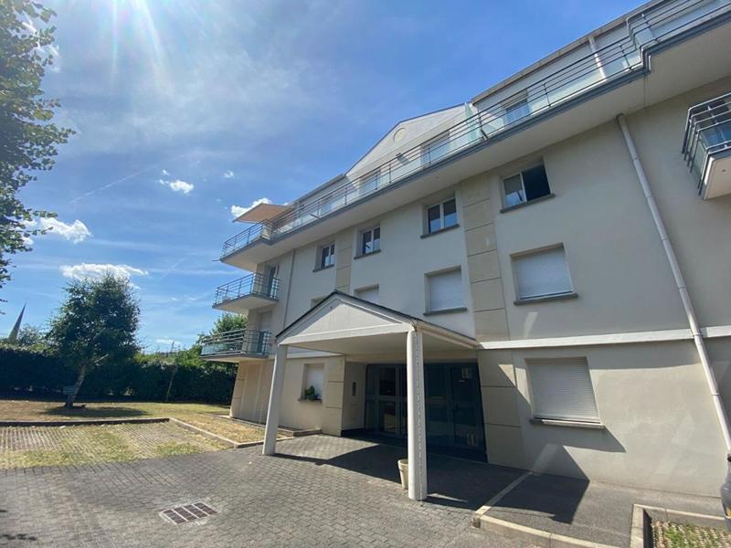 Appartement - 82 m² - 3 pièces