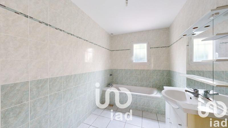 Maison - 121 m² - 4 pièces