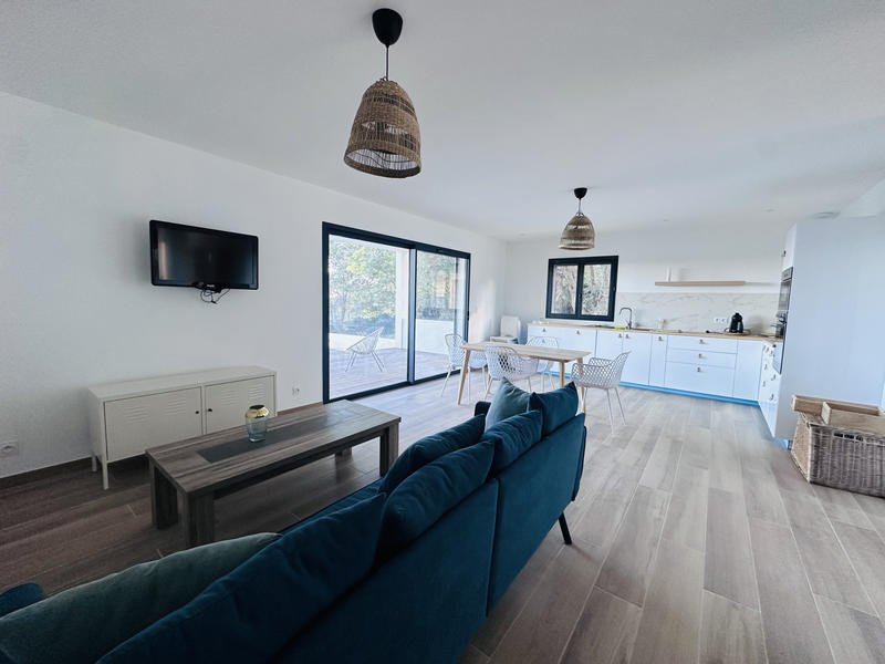 Maison - 96 m² - 4 pièces