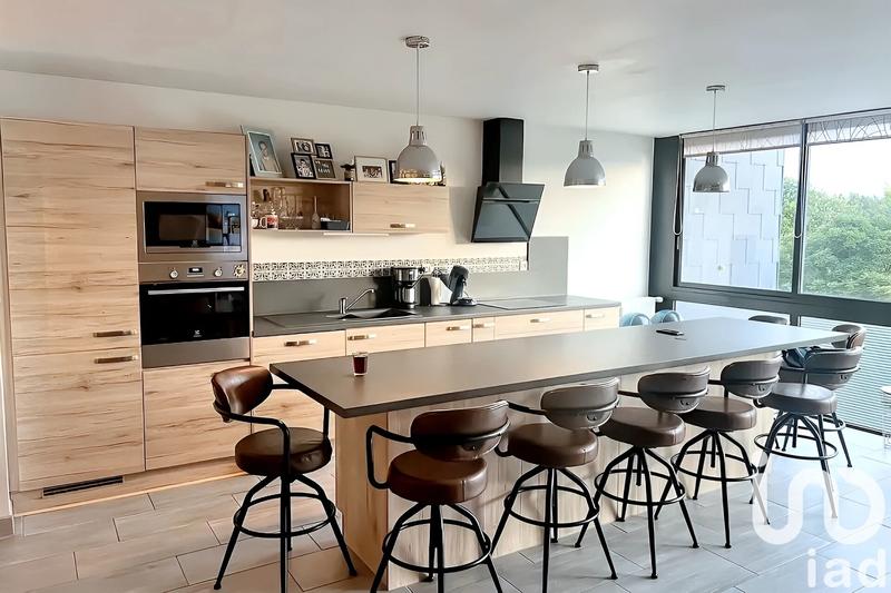 Appartement - 87 m² - 5 pièces