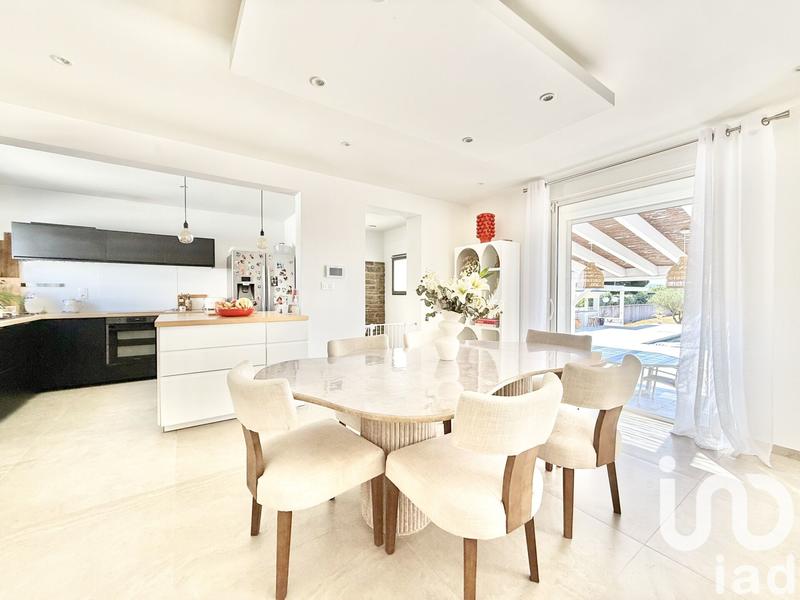 Maison - 155 m² - 7 pièces