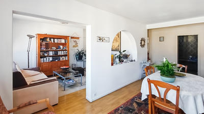 Appartement - 86 m² - 4 pièces