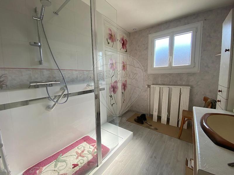 Pavillon - 107 m² - 4 pièces