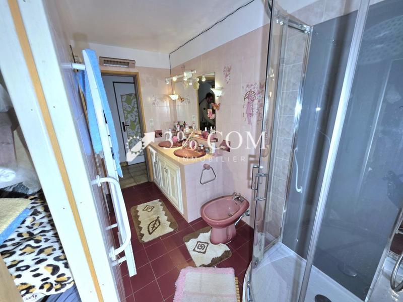 Maison - 98 m² - 4 pièces