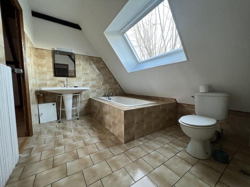 Maison - 179 m² - 7 pièces