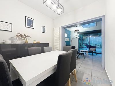 Maison - 133 m² - 7 pièces