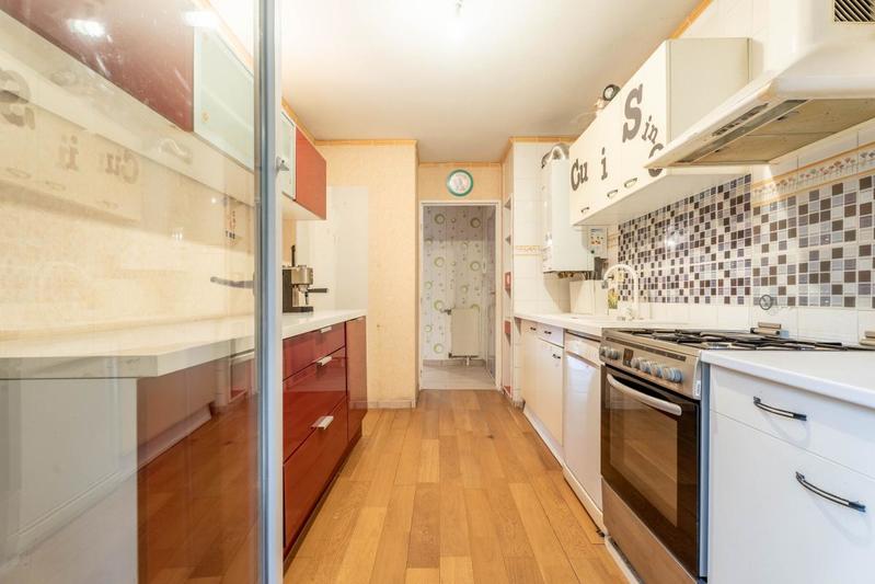 Appartement - 83 m² - 4 pièces