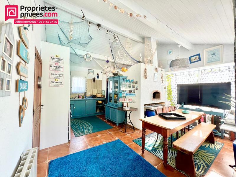 Maison - 212 m² - 7 pièces