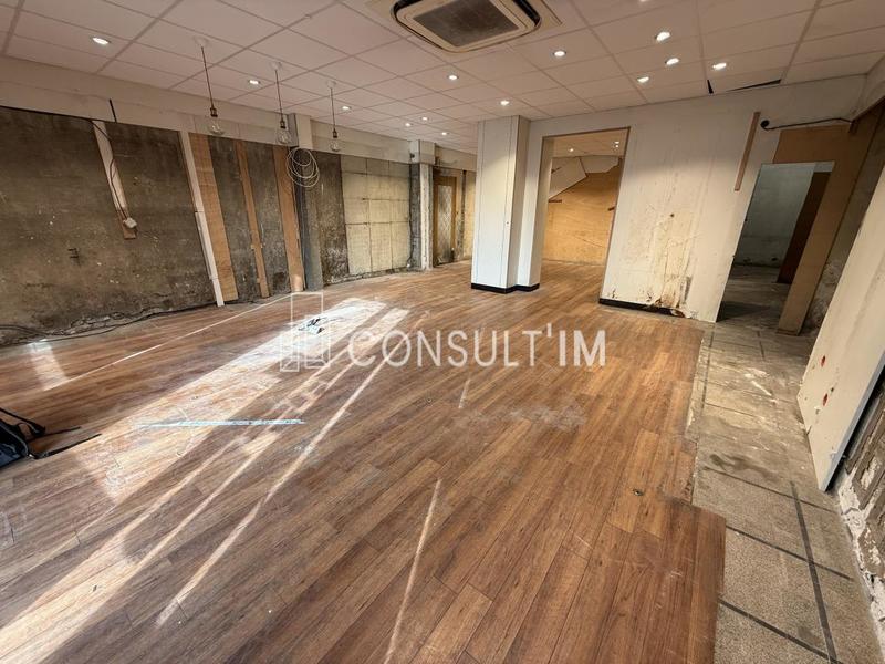 Local commercial - 106 m²