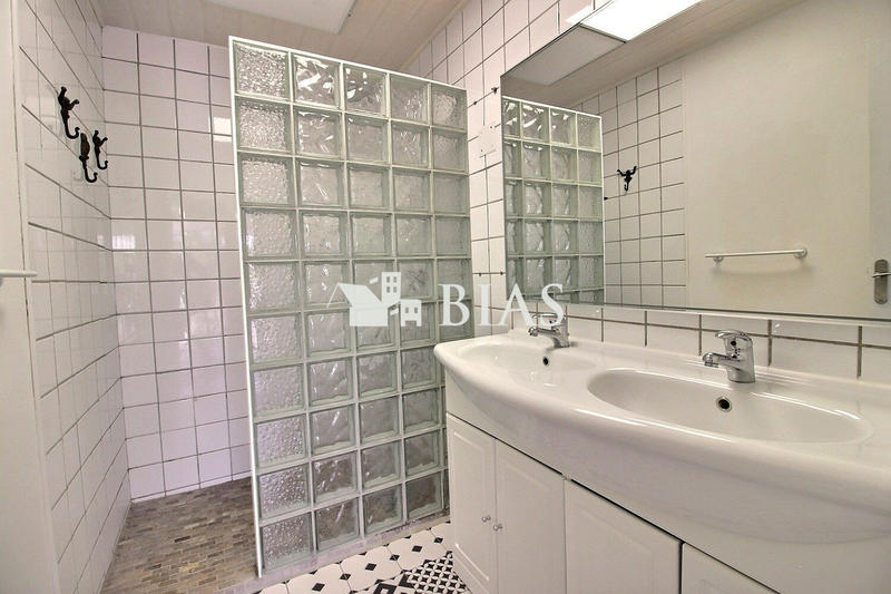 Maison traditionnelle - 101 m² - 5 pièces