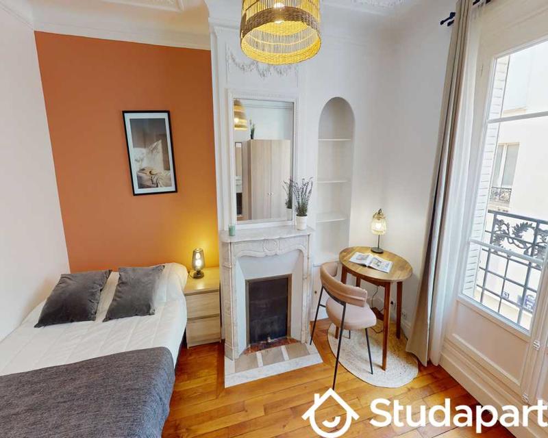 Chambre - 60 m² - 1 pièce