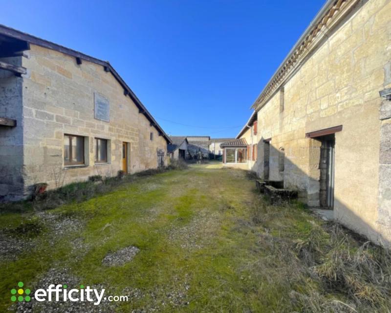 Maison - 163 m² - 5 pièces