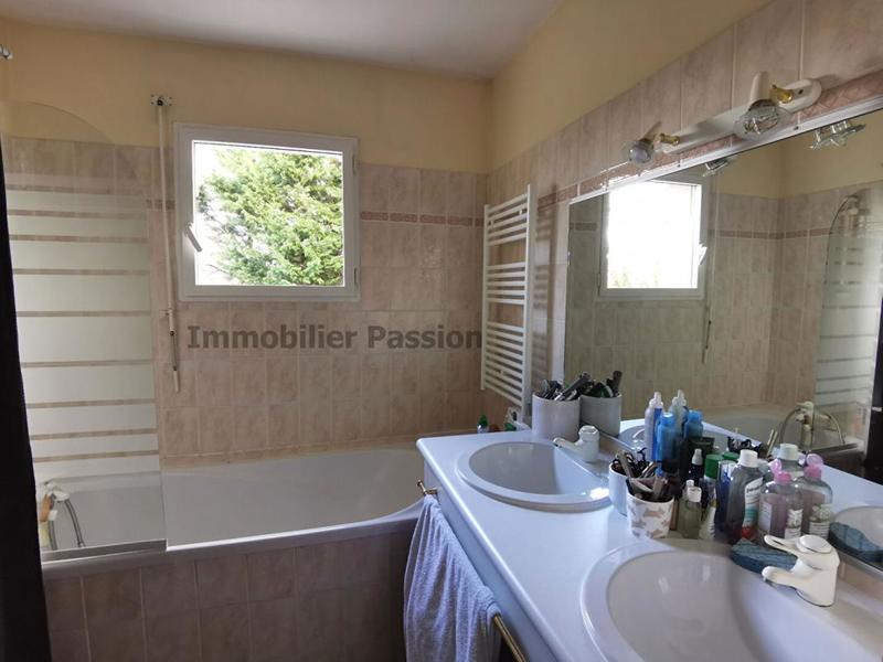 Maison - 167 m² - 8 pièces