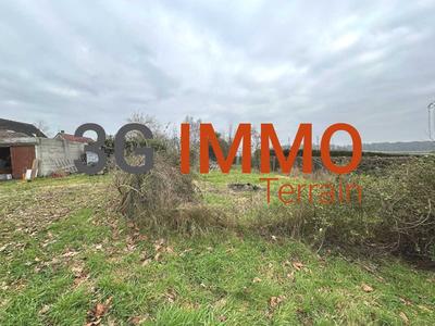 Terrain constructible - 930 m²