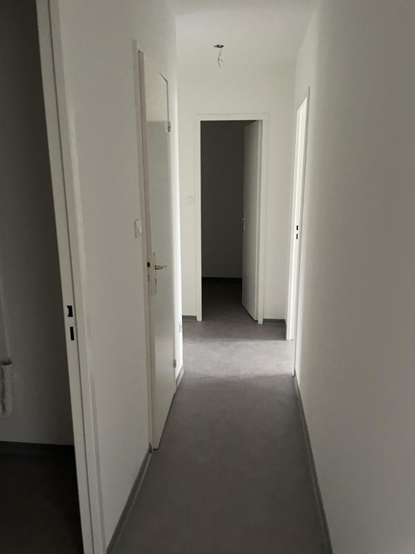 Appartement ancien - 80 m² - 4 pièces