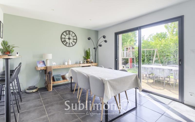 Maison - 111 m² - 5 pièces