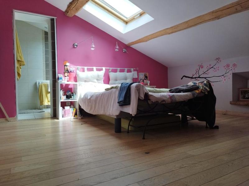 Propriété - 221 m² - 10 pièces