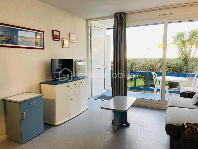 Studio - 30 m² - 1 pièce