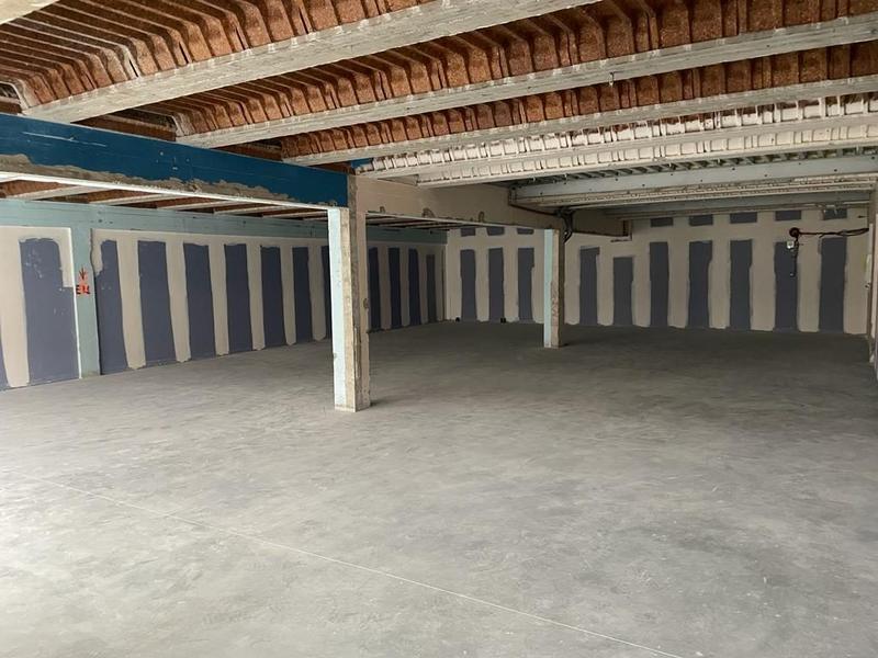 Local commercial - 180 m²