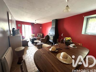 Maison - 87 m² - 5 pièces