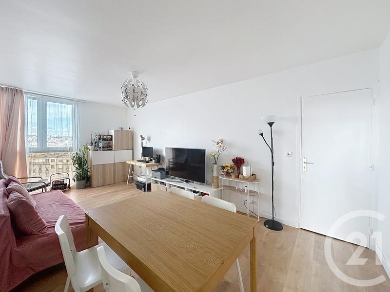 Appartement - 66 m² - 4 pièces