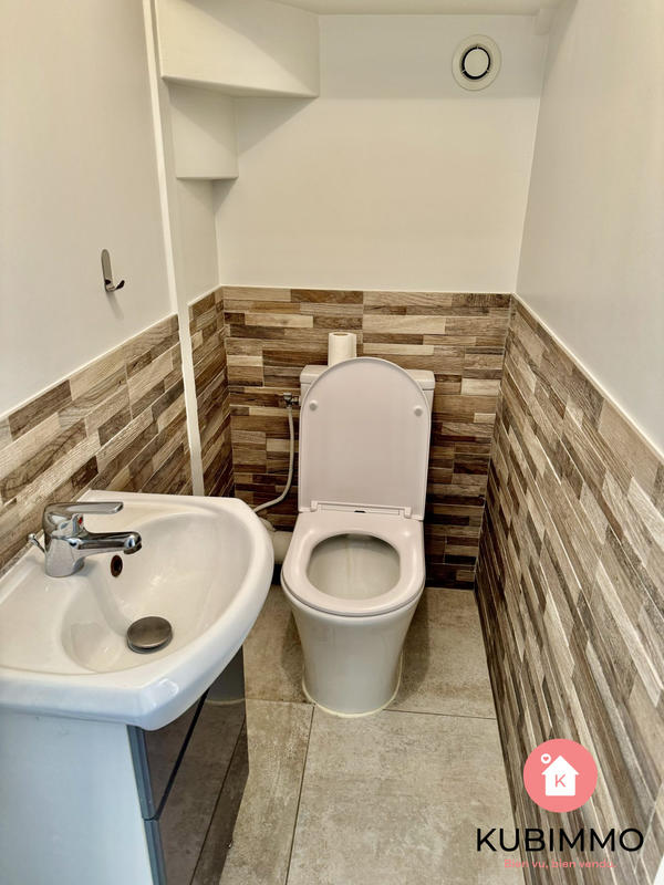 Maison - 95 m² - 5 pièces