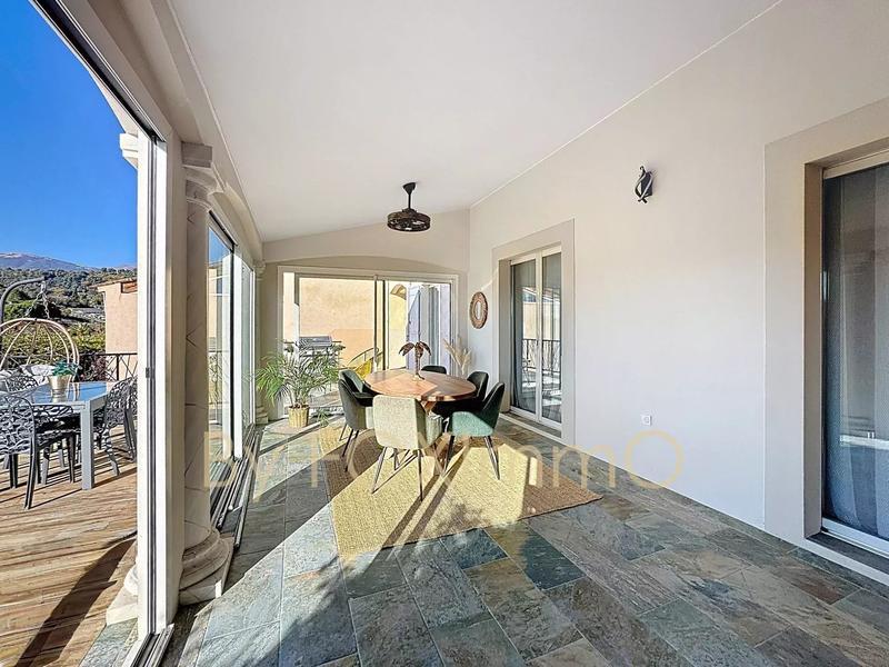 Villa - 120 m² - 5 pièces