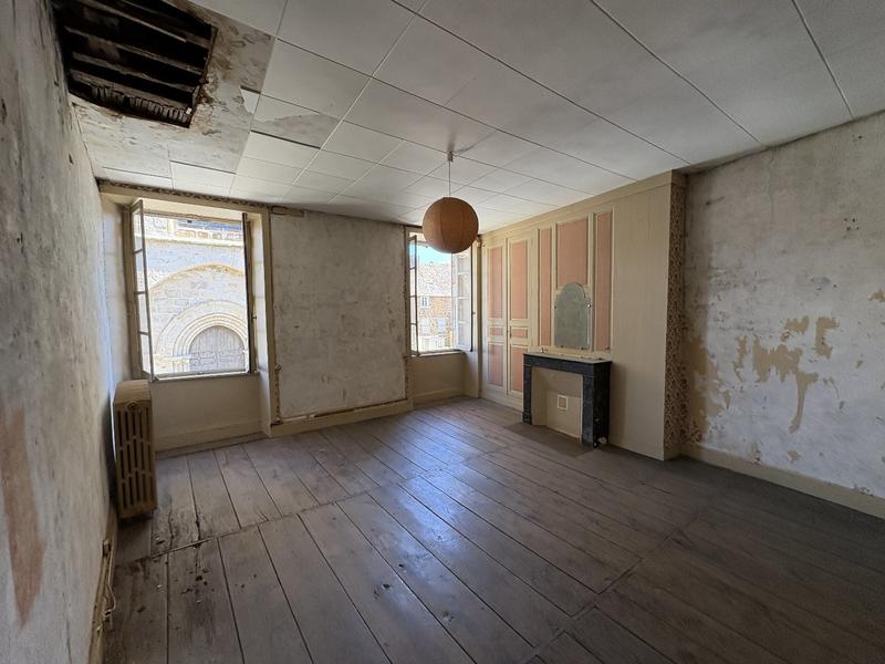 Maison de village - 218 m² - 7 pièces