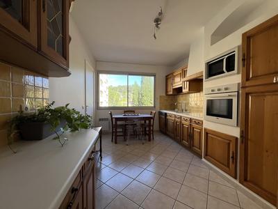 Appartement - 115 m² - 4 pièces