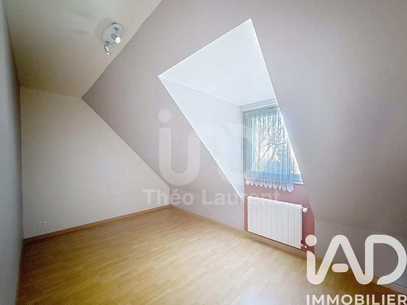 Maison - 182 m² - 7 pièces