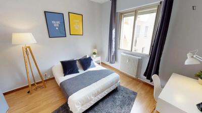 Chambre - 12 m² - 4 pièces