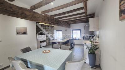 Maison en pierre - 100 m² - 4 pièces