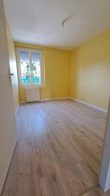 Maison - 83 m² - 4 pièces