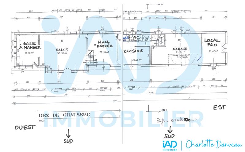 Maison - 370 m² - 10 pièces