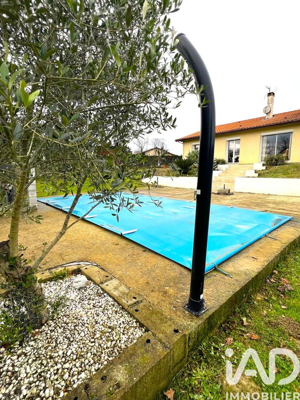 Maison - 122 m² - 5 pièces