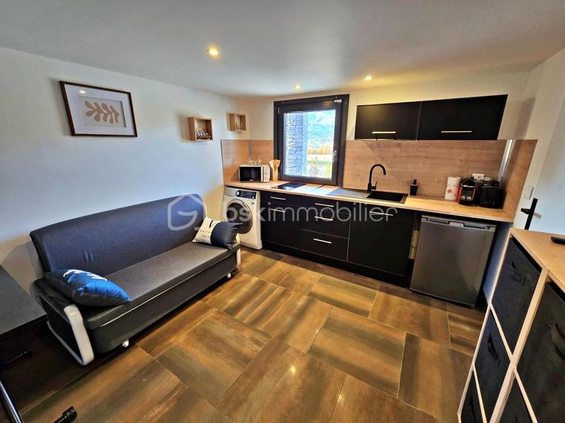 Châlet - 220 m² - 9 pièces