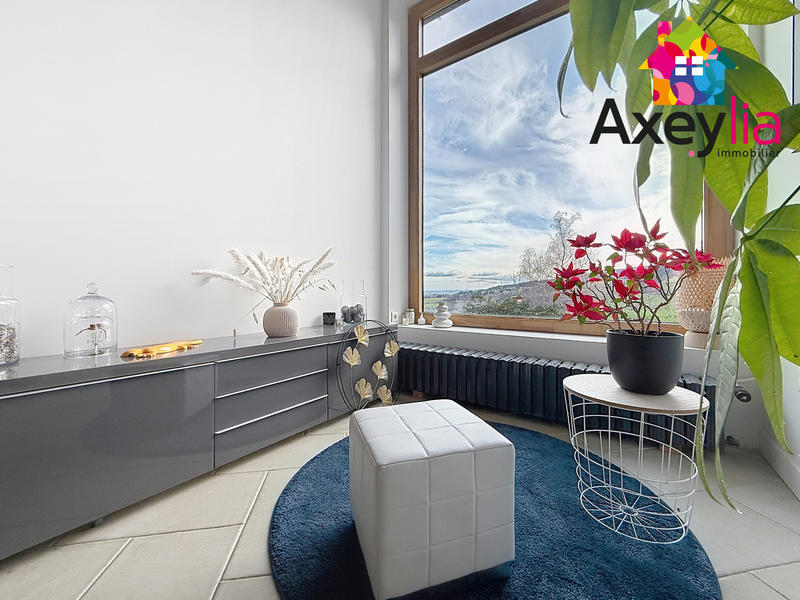 Maison - 195 m² - 8 pièces