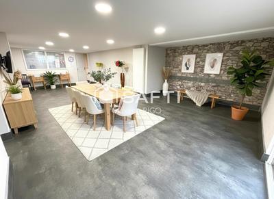 Maison - 186 m² - 7 pièces