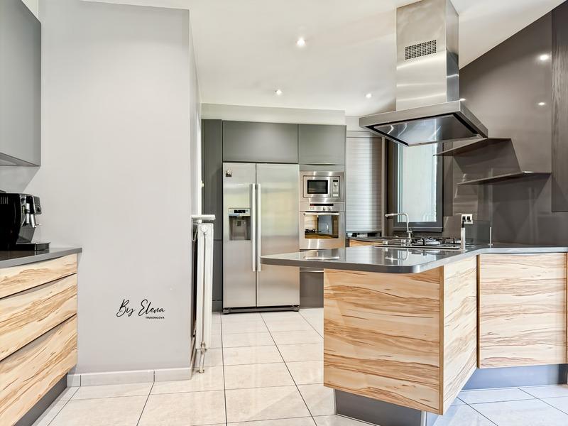 Villa - 190 m² - 7 pièces