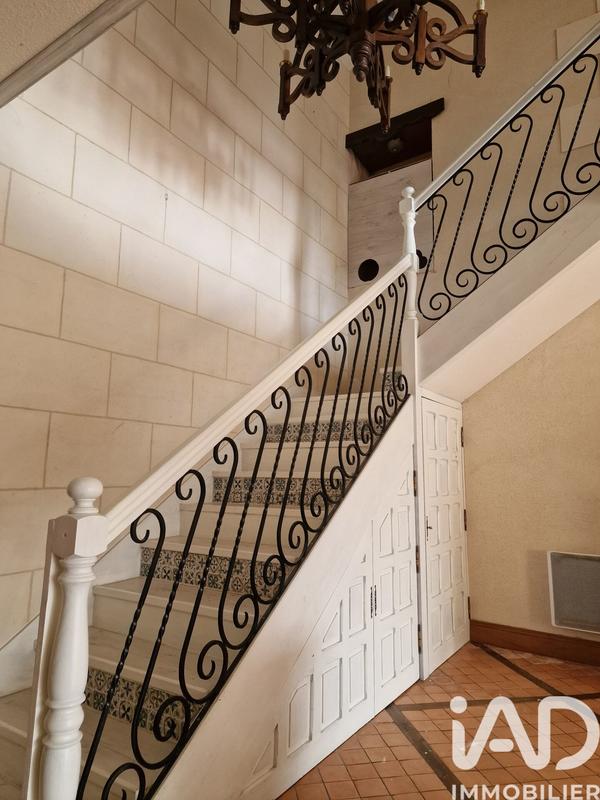 Maison - 207 m² - 8 pièces