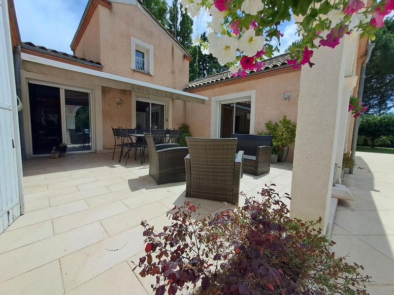 Villa - 178 m² - 6 pièces