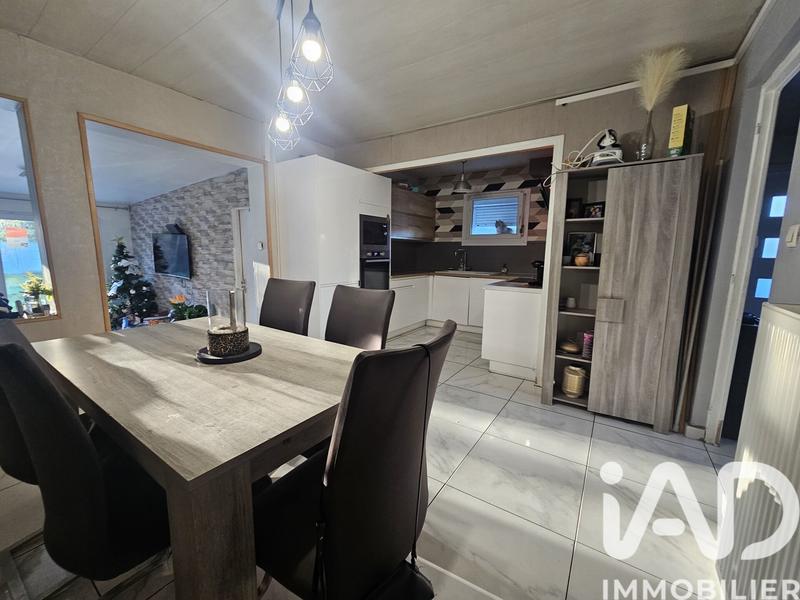Maison - 91 m² - 5 pièces