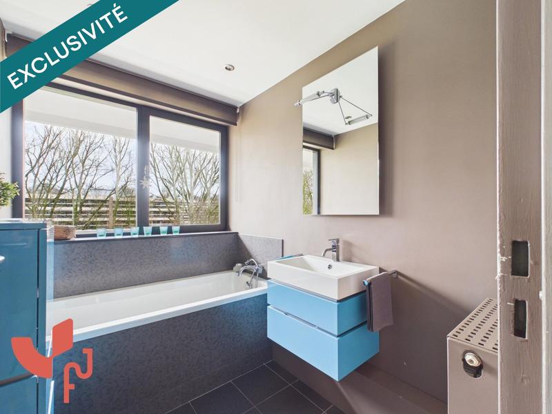 Appartement - 95 m² - 4 pièces