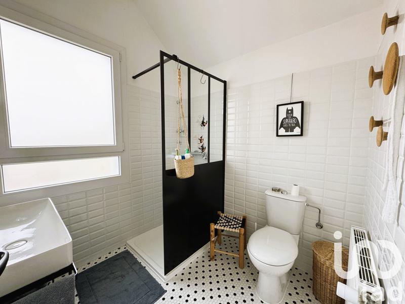 Maison - 190 m² - 6 pièces