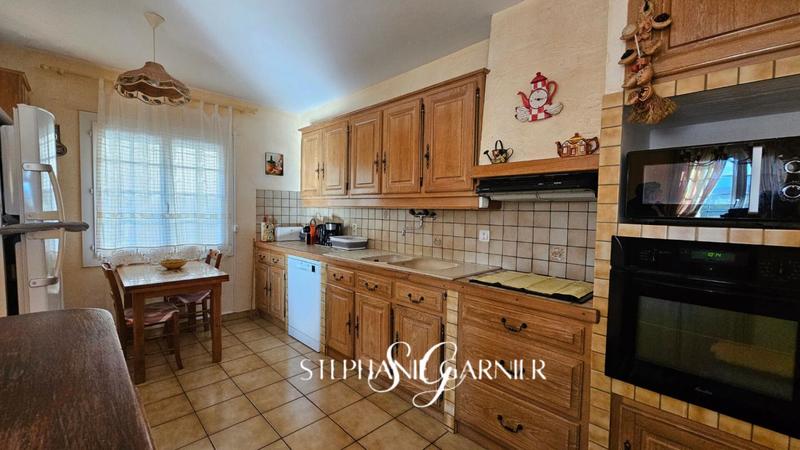 Propriété - 180 m² - 6 pièces